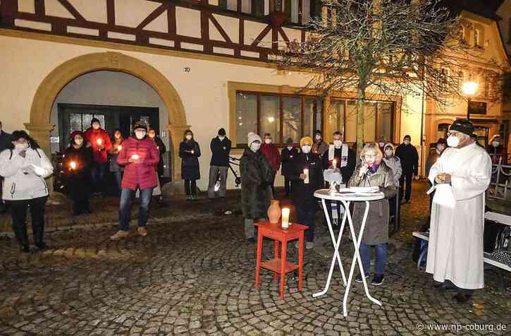 Gedenkgottesdienst sticht „Spaziergang“ aus - Ebern setzt ein Zeichen - Neue Presse Coburg