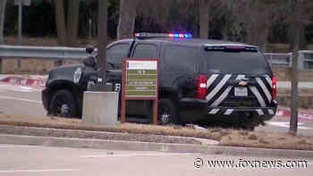 Texas officials react to news of hostage situation in Colleyville synagogue