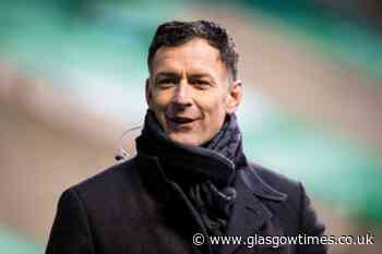 Chris Sutton defends fashion sense as hilarious Celtic squad throwback snap emerges online - Glasgow Times