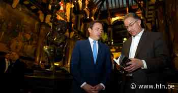 Burgemeesters Antwerpen en Rotterdam samen op werkbezoek naar cocaïneboeren in Colombia - Het Laatste Nieuws