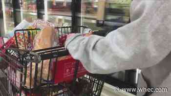 Shoppers prepare for snowstorm