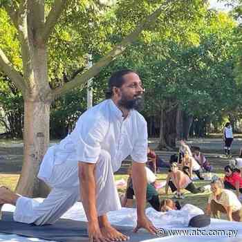 Afamado yogui impartirá clases de yoga en Asunción y Ciudad del Este - ABC Color