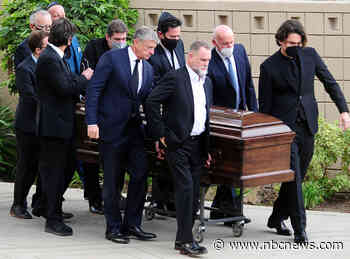 Bob Saget’s funeral draws 'Full House' cast, comedians, hundreds more