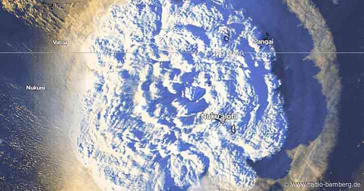 Untersee-Vulkan im löst Flutwellen im Pazifik-Gebiet aus