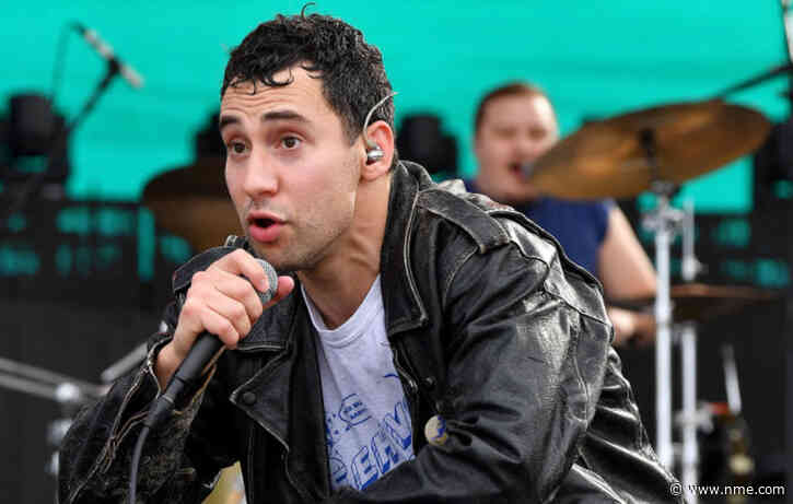 Watch Jack Antonoff perform ‘How Dare You Want More’ with his dad on ‘SNL’