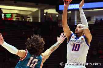 Boise State defeats New Mexico, 71-63, behind 18 points by Marcus Shaver