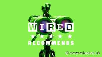 The Best Binoculars for Birdwatchers, Stargazers and Everyone Else