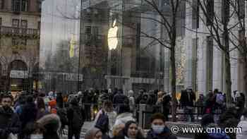 Apple to require employee proof of Covid-19 booster