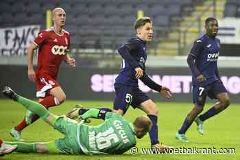 Anderlecht vergeet heel zwak Standard helemaal af te maken en krijgt deksel op de neus