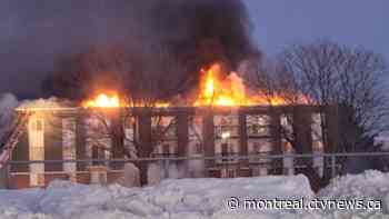 An apartment building was devoured by flames in Saint-Jean-sur-Richelieu - CTV News Montreal