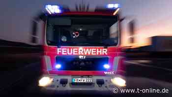 Garching bei München: Christbaum geht in Flammen auf – zwei Verletzte - t-online