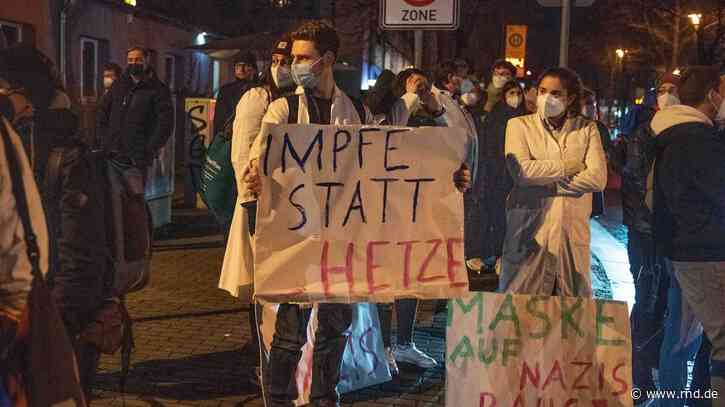 Medizinstudierende in Dresden von Polizei eingekesselt: Spendenaufruf hat große Resonanz - RND