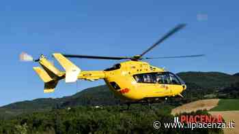 Cade in strada mentre porta a spasso il cane, grave a Parma - IlPiacenza