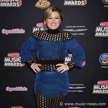 'It would be really fun to do': Kelly Clarkson considers re-recording her early hits