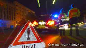 Frontal-Crash lässt Airbags platzen: Rosenheimerin (19) übersieht Auto