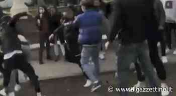 Cento ragazzini si danno appuntamento in Prato della Valle per picchiarsi: divisi dalla polizia - ilgazzettino.it