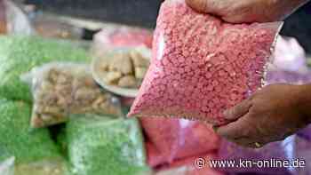 Hakenkreuz-Tüten mit Amphetamin-Pillen an griechische Strände gespült