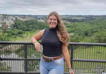 Lorena Niens Hamann é a Garota da Semana - TV Jaguari