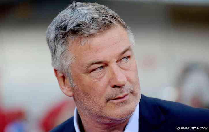 Alec Baldwin hands over phone in ‘Rust’ film shooting investigation