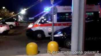 Soliera. Le negano un passaggio, dà in escandescenza e fa danni dentro al bar - La Gazzetta di Modena