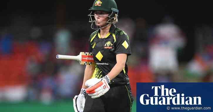 Australia dealt Ashes blow after Beth Mooney breaks jaw in training incident