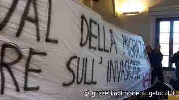 Modena. Naziskin condannati per l'irruzione choc durante il Festival della migrazione - La Gazzetta di Modena