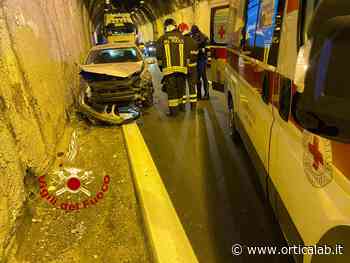 Raccordo Av-Sa, incidente in galleria. Ferito un giovane di Solofra - Orticalab