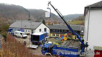 THW Cochem bringt Material für Impfstelle nach Bremm: Mittwoch startet der Betrieb - Rhein-Zeitung