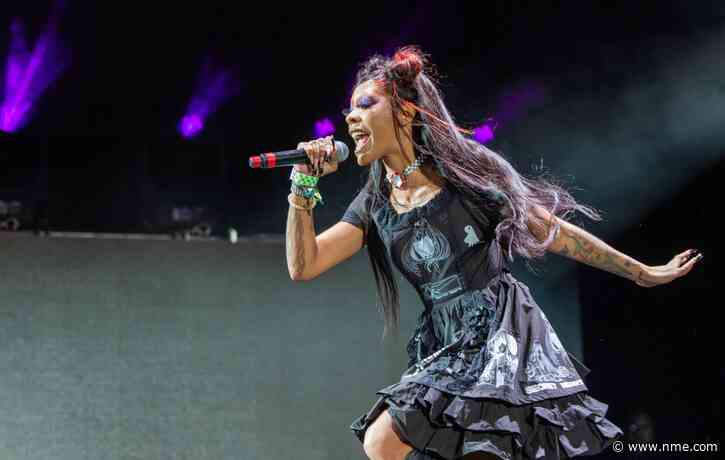 Rico Nasty says fans encouraging her to twerk on stage is “disrespectful”