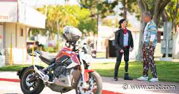 Goldblum goes gonzo for motorcycles on The World According to Jeff Goldblum     - Roadshow