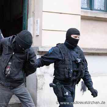 Zahl politisch motivierter Straftaten erreicht 2021 Rekord - radioeuskirchen.de