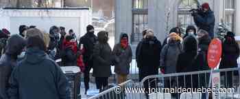 Commémoration pour Raphaël André, mort de froid dans une toilette chimique