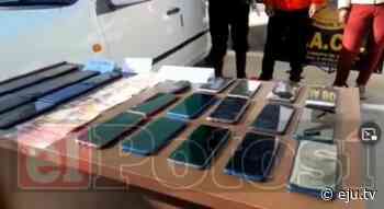 Potosí: Arrestan a pareja en posesión de 24 celulares y dinero - eju.tv