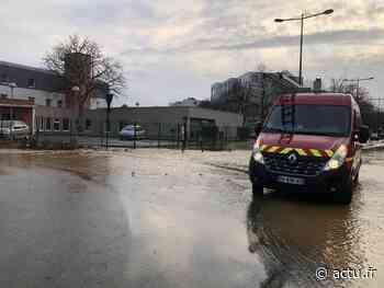 Alencon. Rupture d'une canalisation route d'Ancinnes : la fuite est stoppée, des habitants toujours sans eau - L'Orne Hebdo