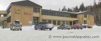 Des collations à l'extérieur pour éviter la contamination en classe à Rimouski