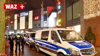 2000 Menschen waren bei Räumung in der Stadtgalerie Witten - Westdeutsche Allgemeine Zeitung