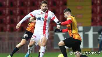 Serie B, il Monza cade in 9 a Benevento: finisce 3-1. Debutto amaro per Ramirez - IL GIORNO