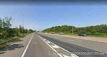 Roads to and from M25 in Essex to shut during six months of works