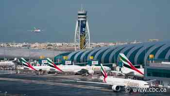 Airlines worldwide rush to change flights over U.S. 5G dispute