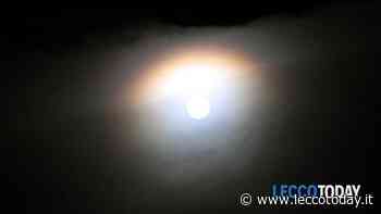 Aloni intorno alla luna di Lecco: cos'è "Moon Halo" (e la sua leggenda) - LeccoToday