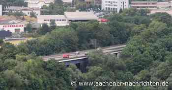 Haarbachtalbrücke: Kurzfristig weitere Spur auf der A544 gesperrt