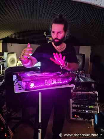 KARLHEINZ ha creato Licht, nuovo strumento musicale in grado di produrre suoni tramite interpolazione luminosa - StandOut Magazine - StandOut Webzine