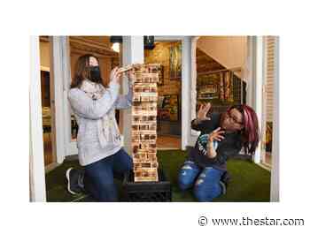 'Fills my cup': Aurora woman's campaign supports abused women and their children in shelter without stigma - Toronto Star