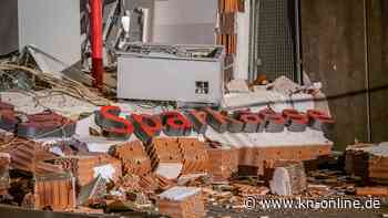 Drei Geldautomaten in einer Nacht gesprengt: Gebäude extrem beschädigt