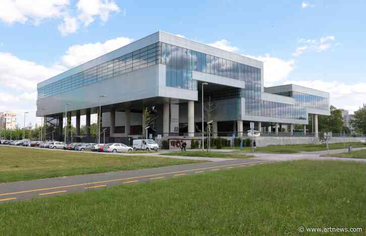 Ousted Museum Director Gets New Perch, Artist Hossein Valamanesh Dies, and More: Morning Links for January 19, 2021