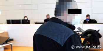 Schlepper muss an Chef Beweisfoto mit Flüchtling senden - Heute.at