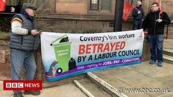 Coventry bin strike: Union demonstrates outside council