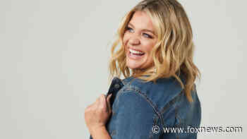 Country singer Lauren Alaina on inspiring 'a new generation of women to look and feel their best'
