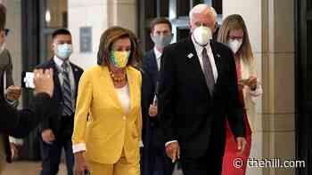 Joining Pelosi, Hoyer says lawmakers should be free to trade stocks