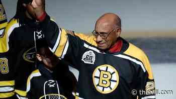 House votes to award medal to Willie O'Ree, first Black NHL player